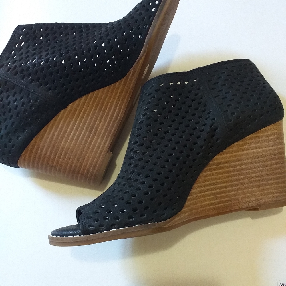 Black Perforated Wedge Peep-Toe Booties